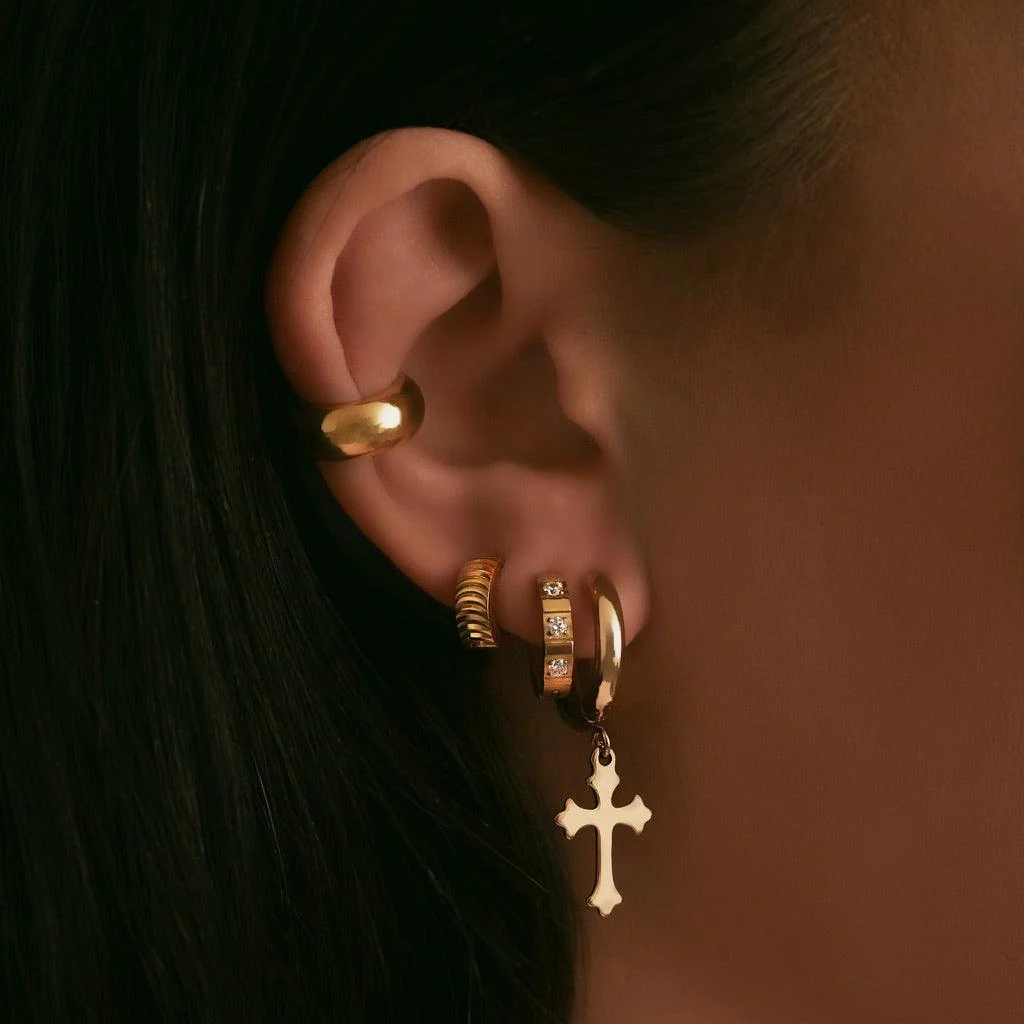Aimee Huggie Hoop Earrings - Image 4