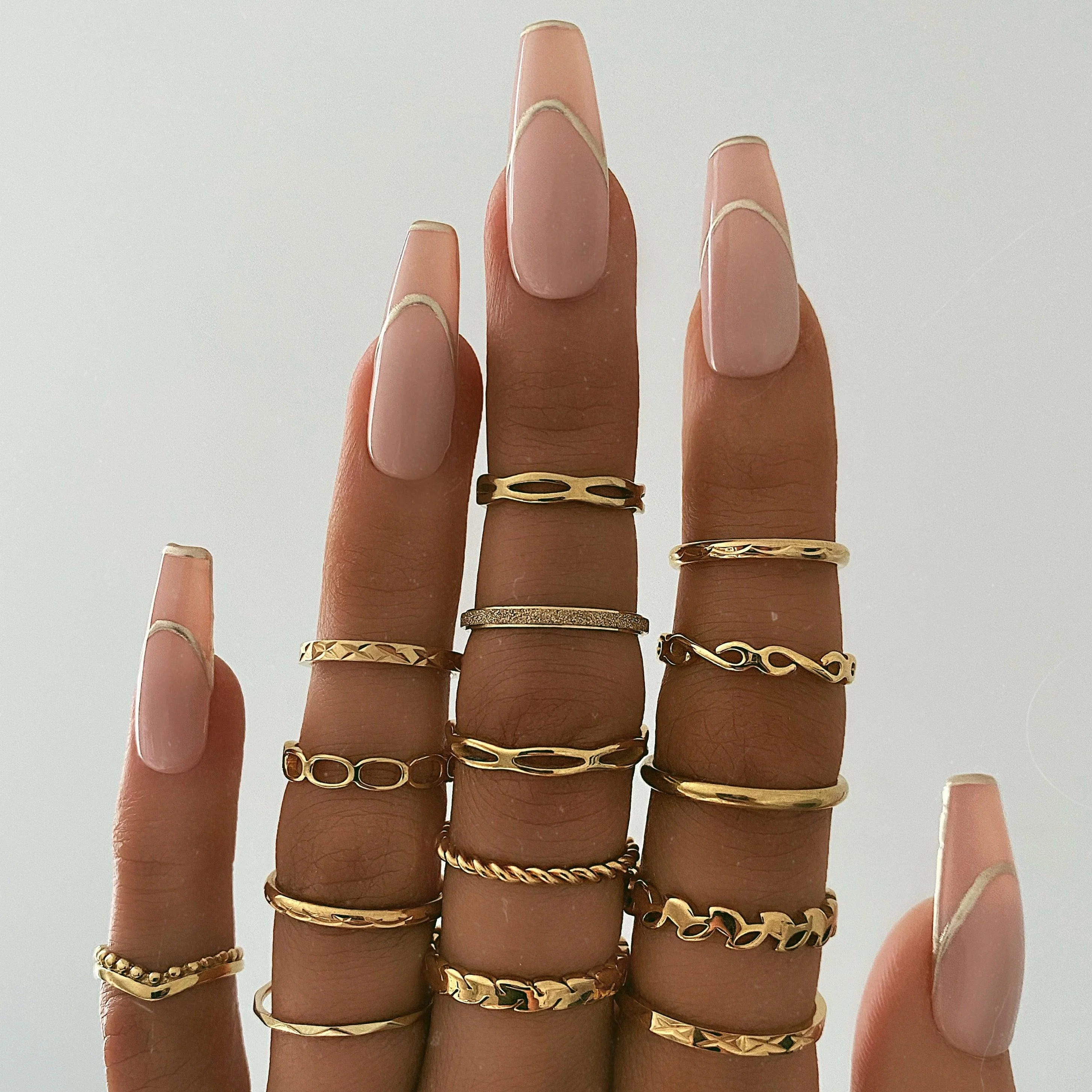 Amelia Plain Band Ring - Image 2