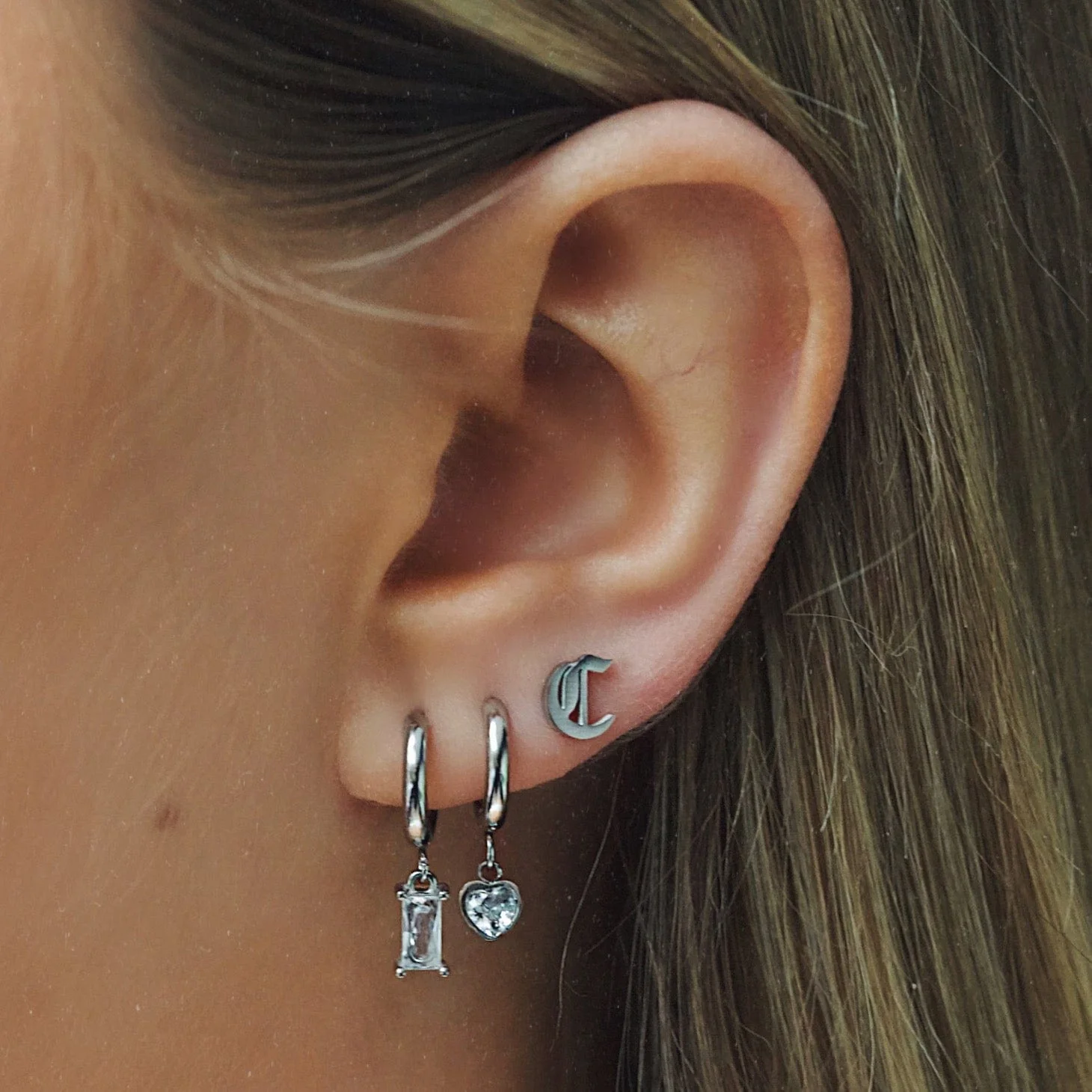 Angelina Heart Hoop Earrings - Image 4