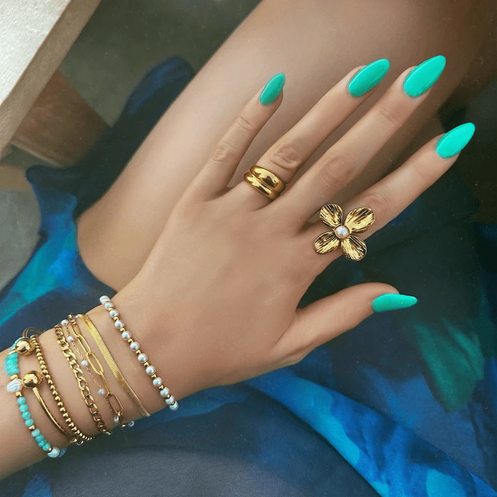 Aurelie Flower Pearl Ring - Image 3