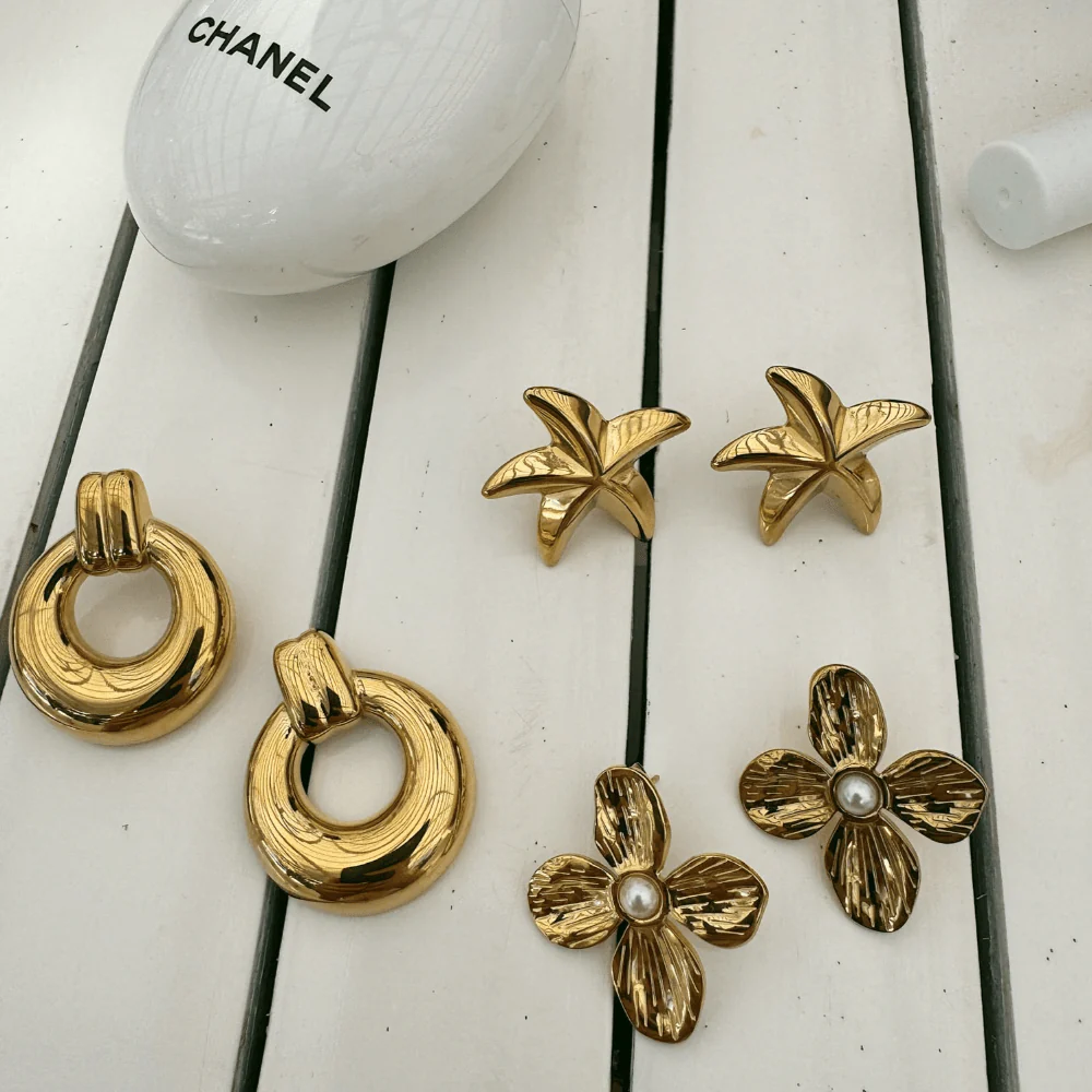 Aurelie Flower Pearl Stud Earrings - Image 9