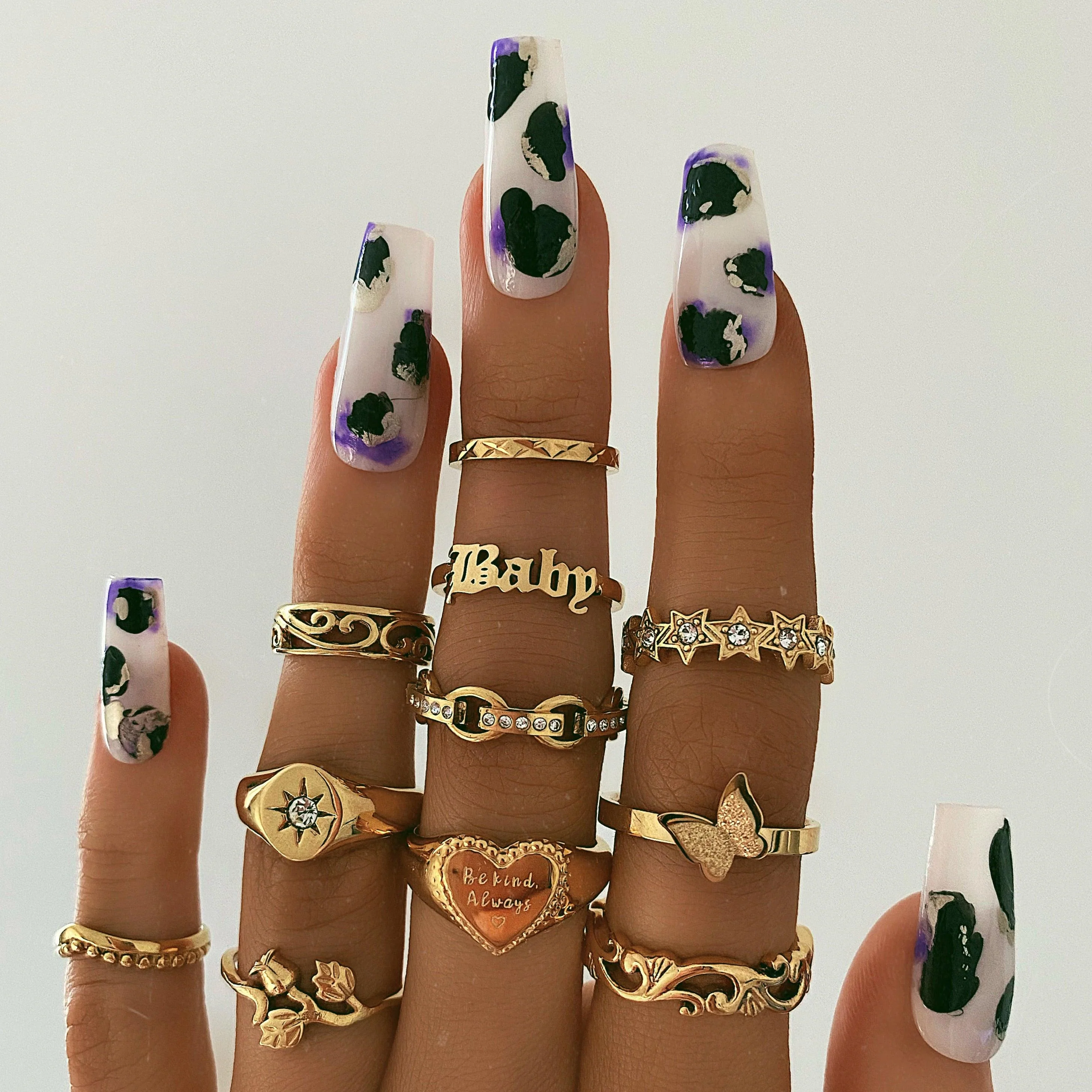 Be Kind Always Heart Signet Ring - Image 3