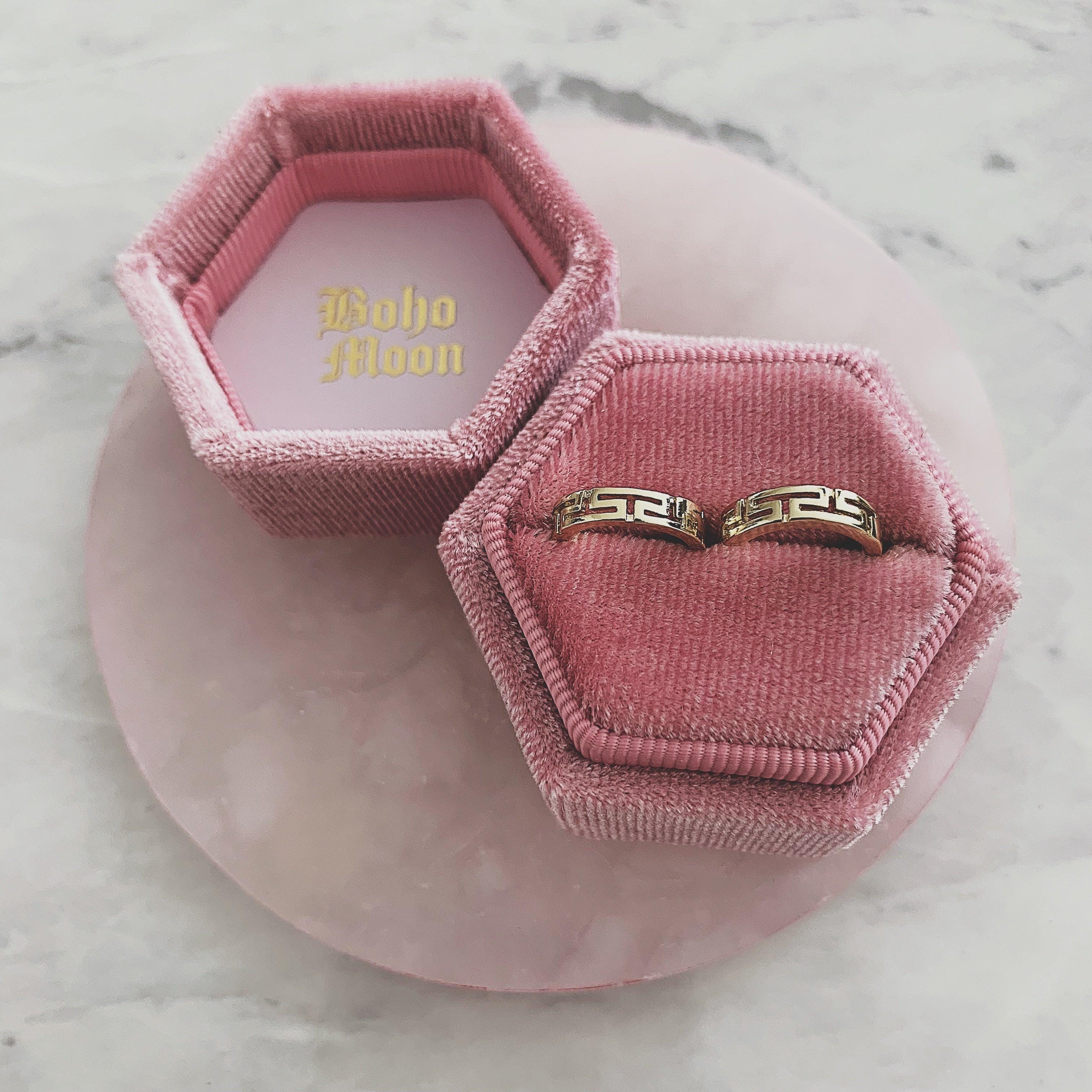 Bohomoon Velvet Single Ring Box - Image 3
