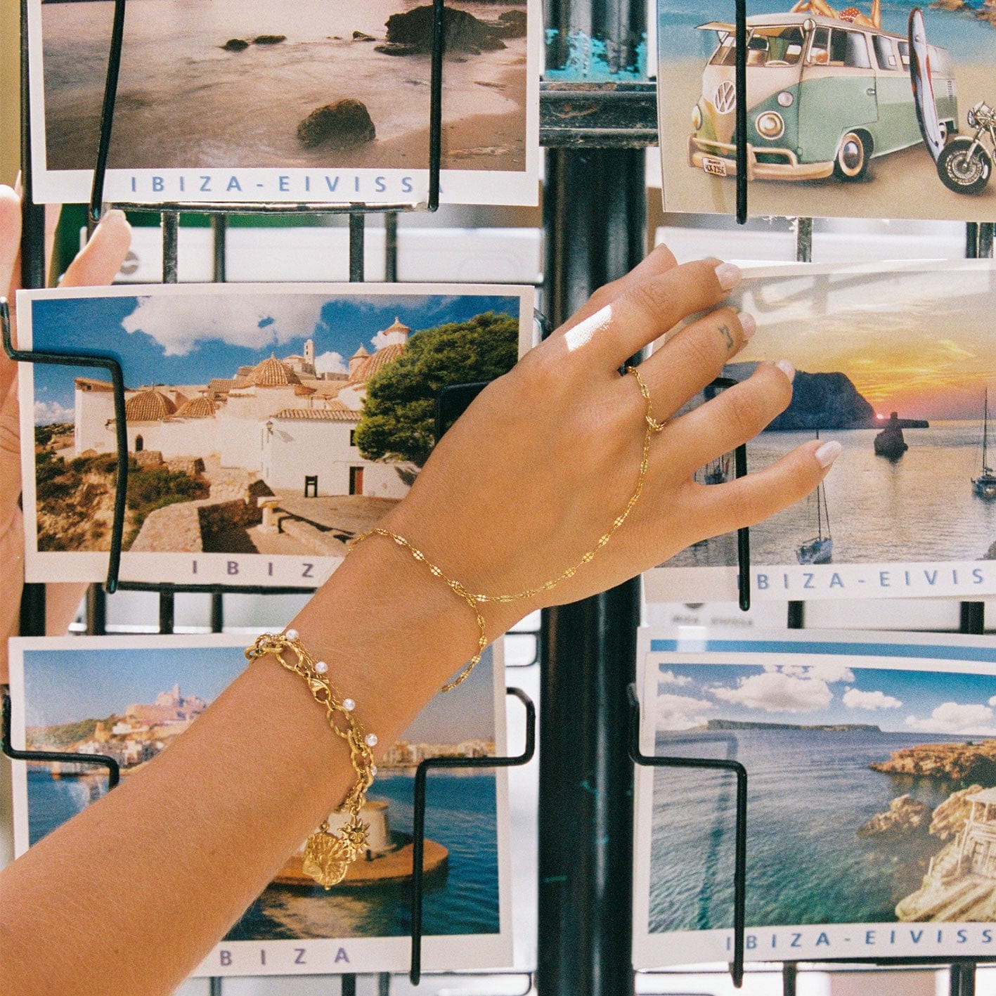 Kimmie Pearl Bracelet - Image 3