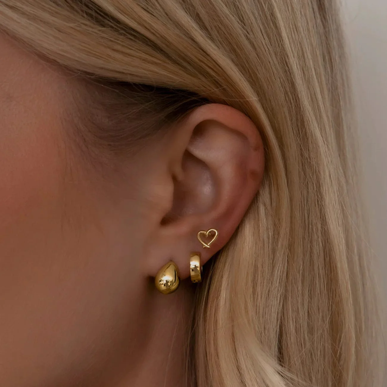 Cute Huggie Hoop Earrings - Image 2
