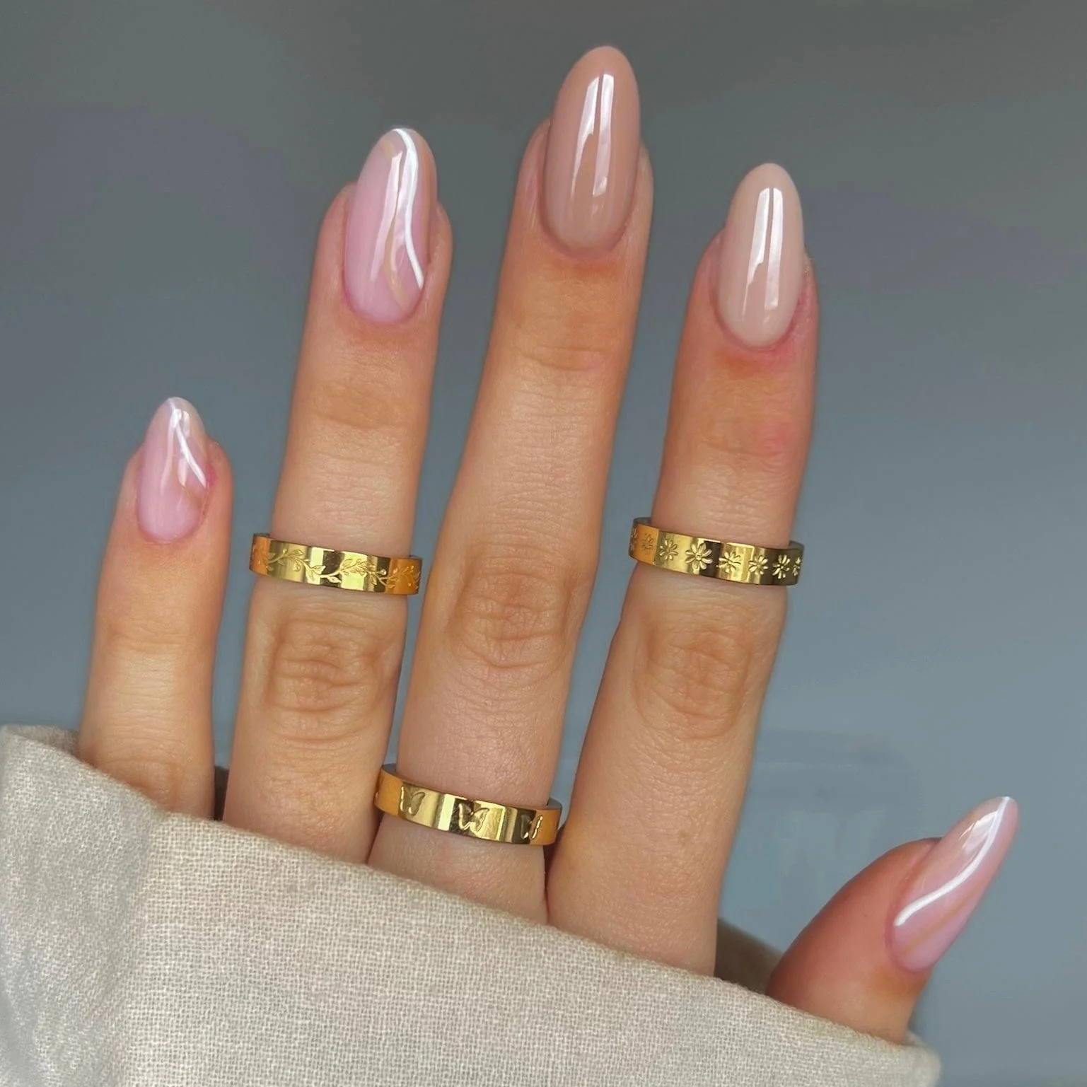Daisy Chain Ring - Image 13