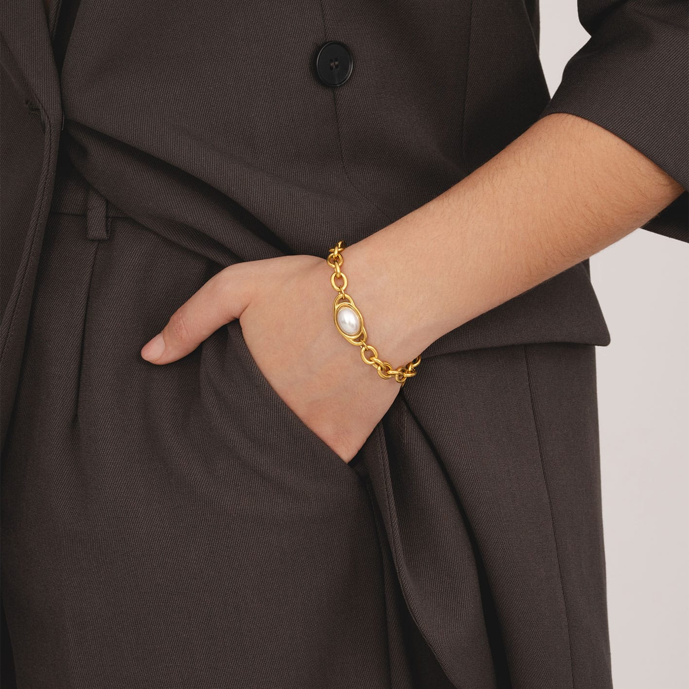 Danica Pearl Bracelet - Image 4