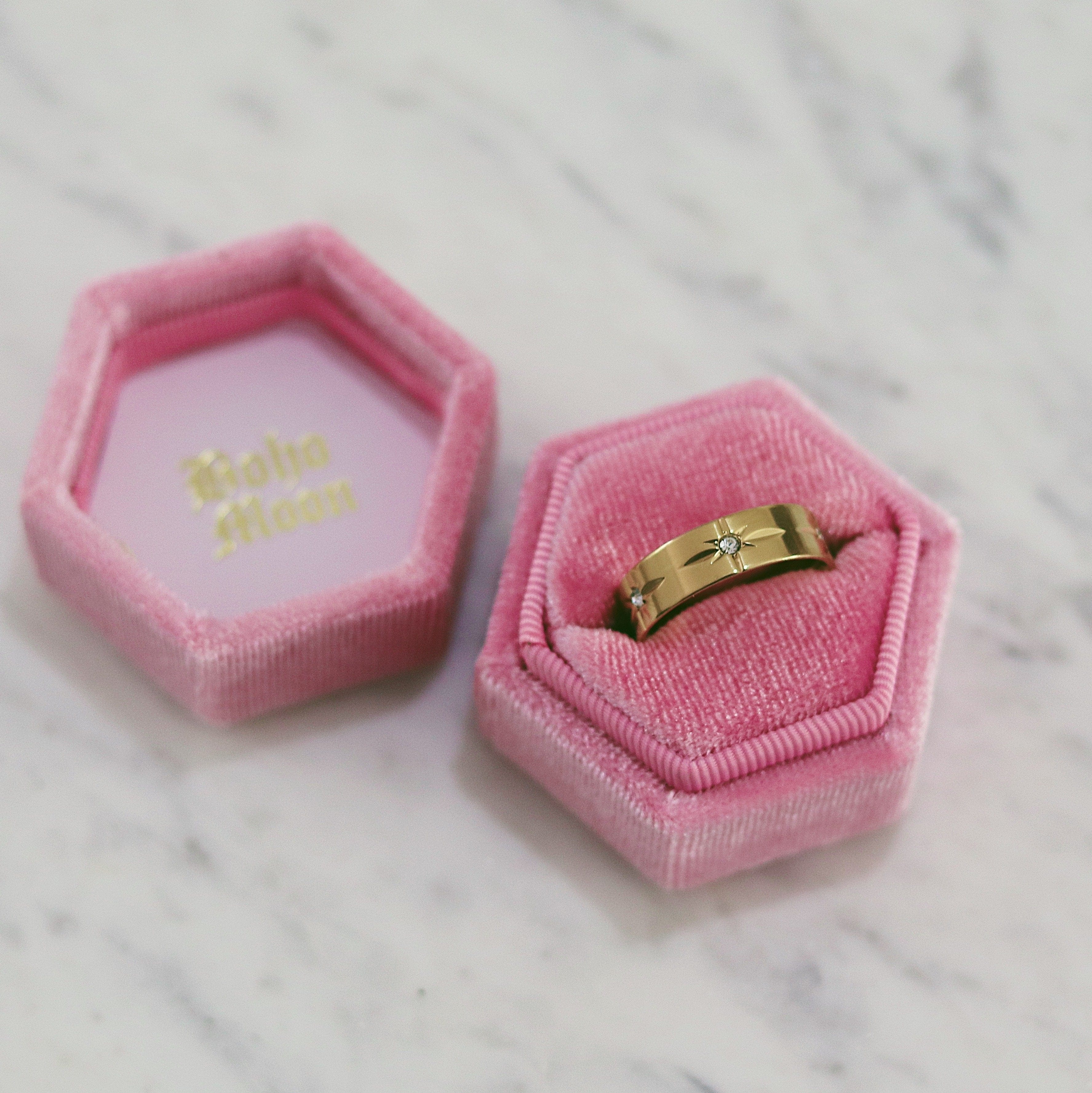 Daphne Star Ring - Image 4