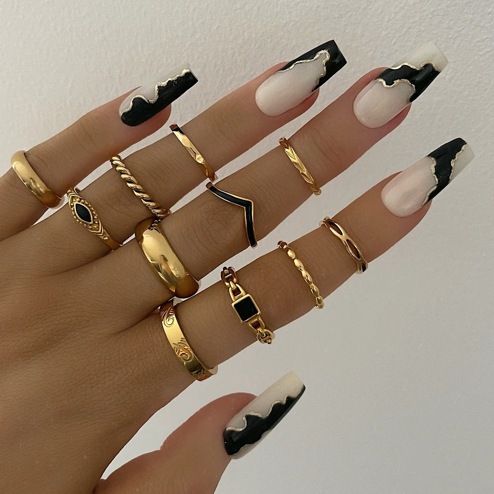 Ebony Ring - Image 2