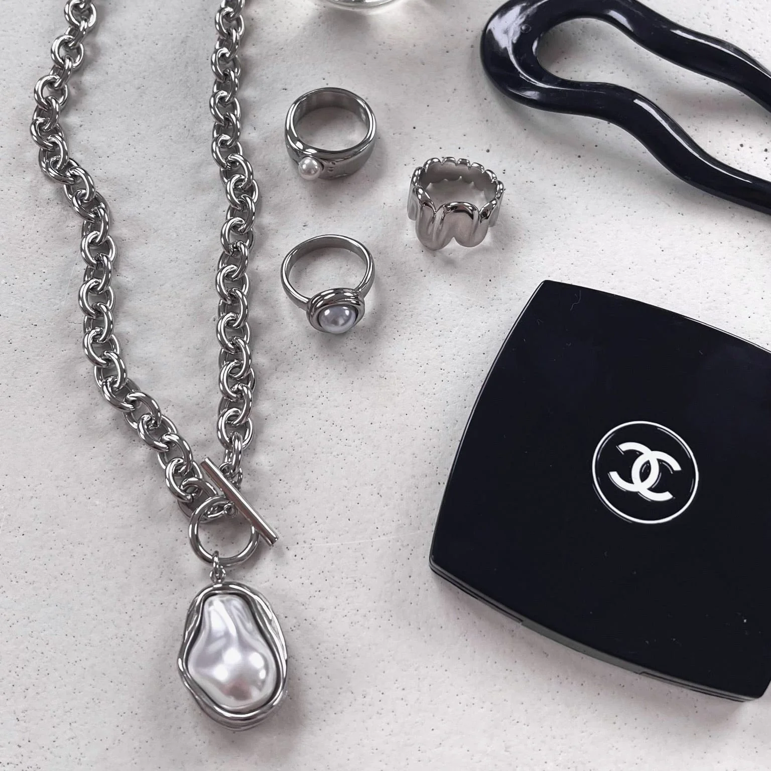 Laurel Pearl TBar Necklace - Image 11