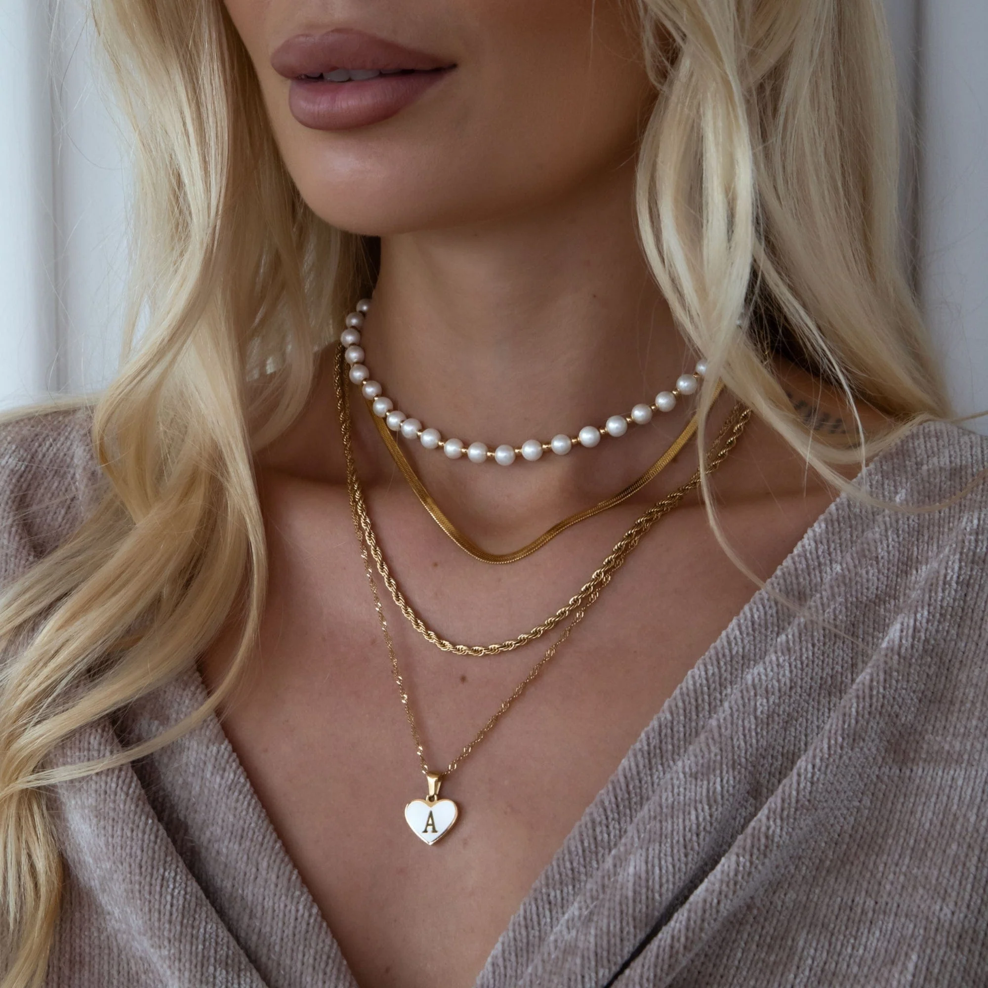 Fifi Heart Pearl Initial Necklace - Image 7