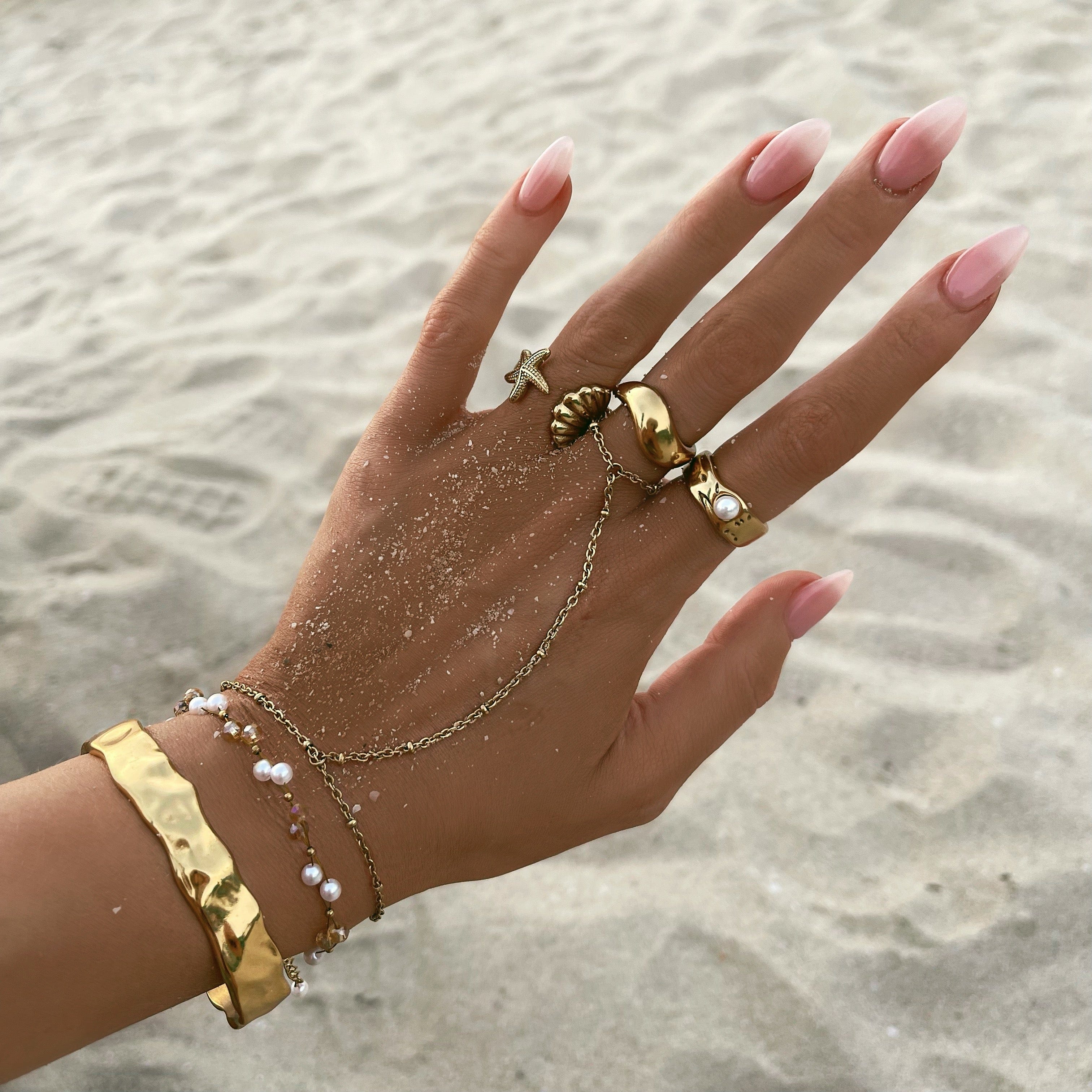 Gardenia Pearl Bracelet - Image 8