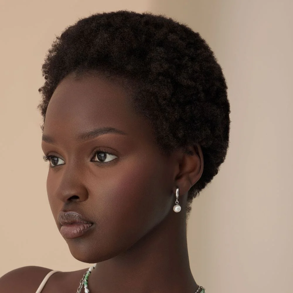 Honolulu Pearl Hoop Earrings - Image 4