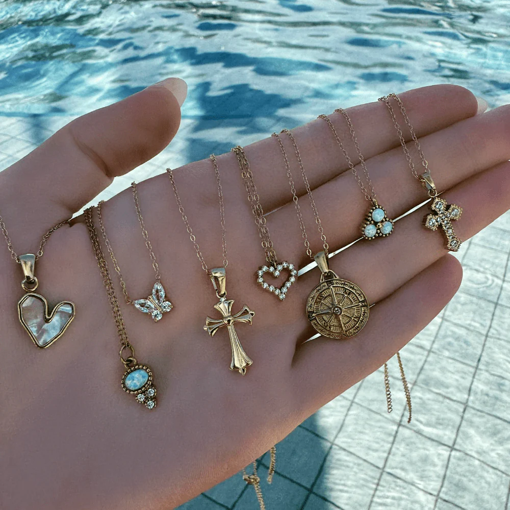 Je T'aime Heart Necklace - Image 7