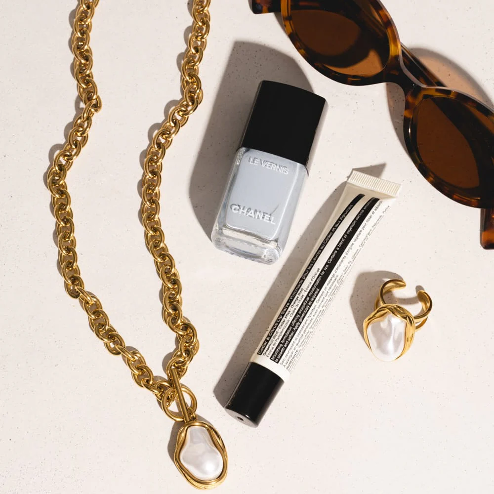 Laurel Pearl TBar Necklace - Image 6