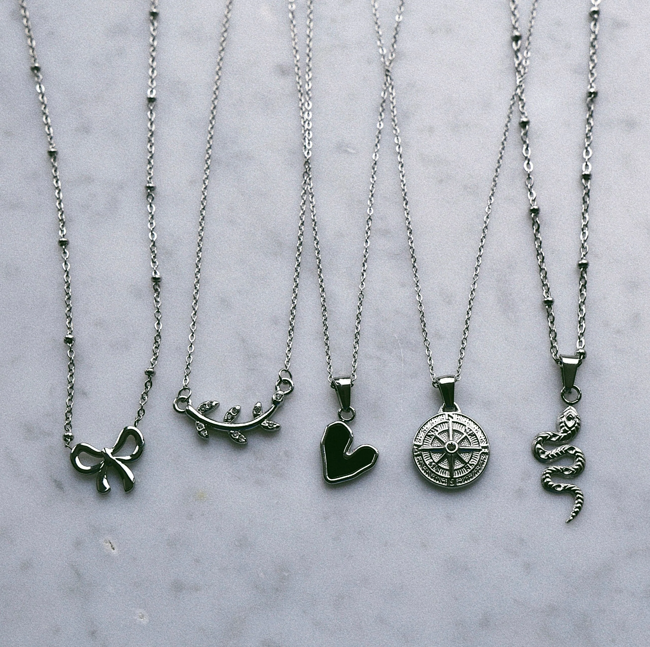 Lyla Bow Necklace - Image 8