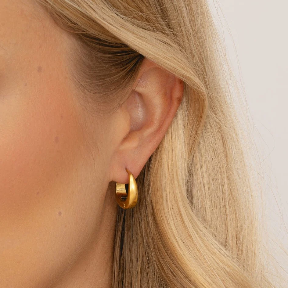 Lynette Hoop Earrings - Image 2