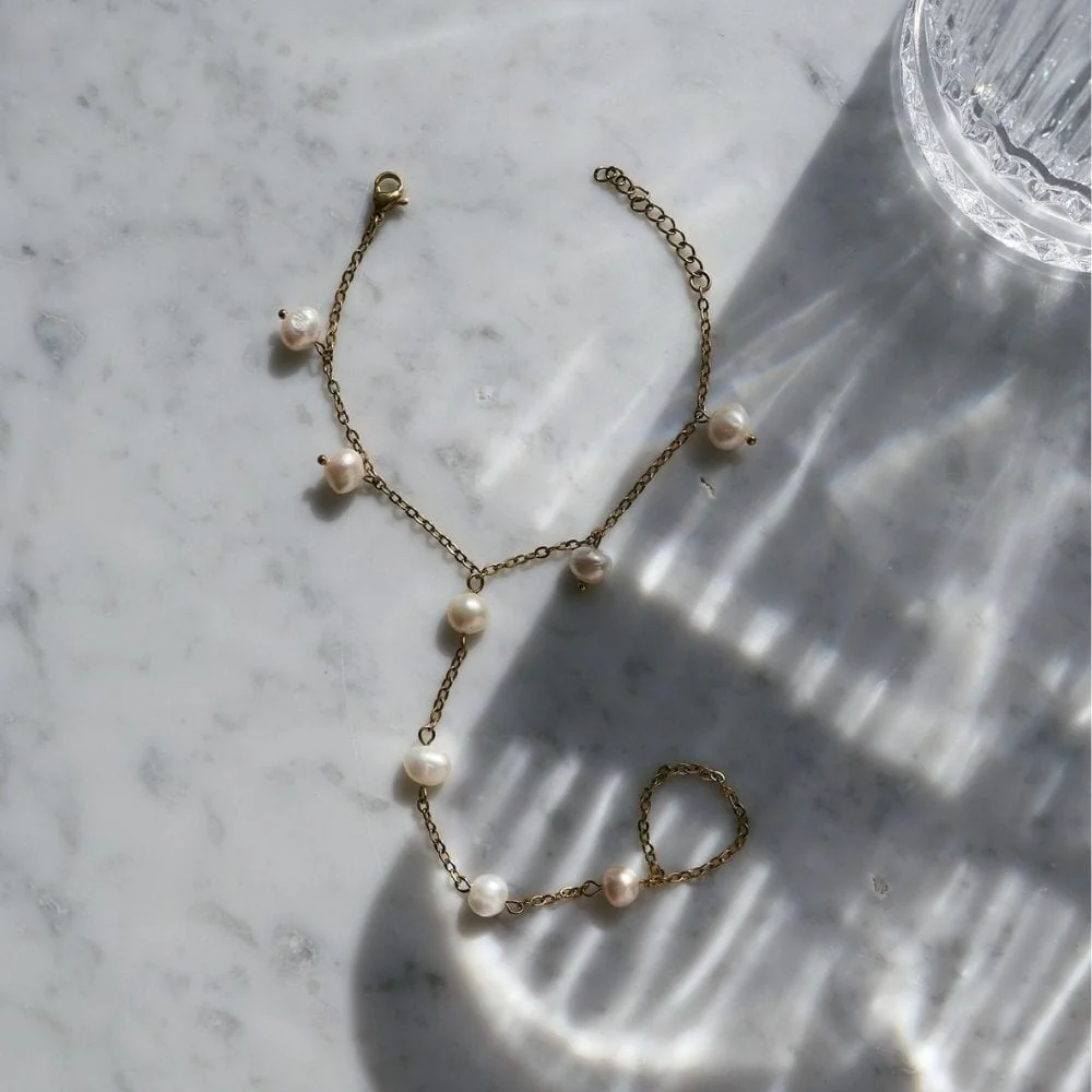 Nori Hand Chain Bracelet - Image 16