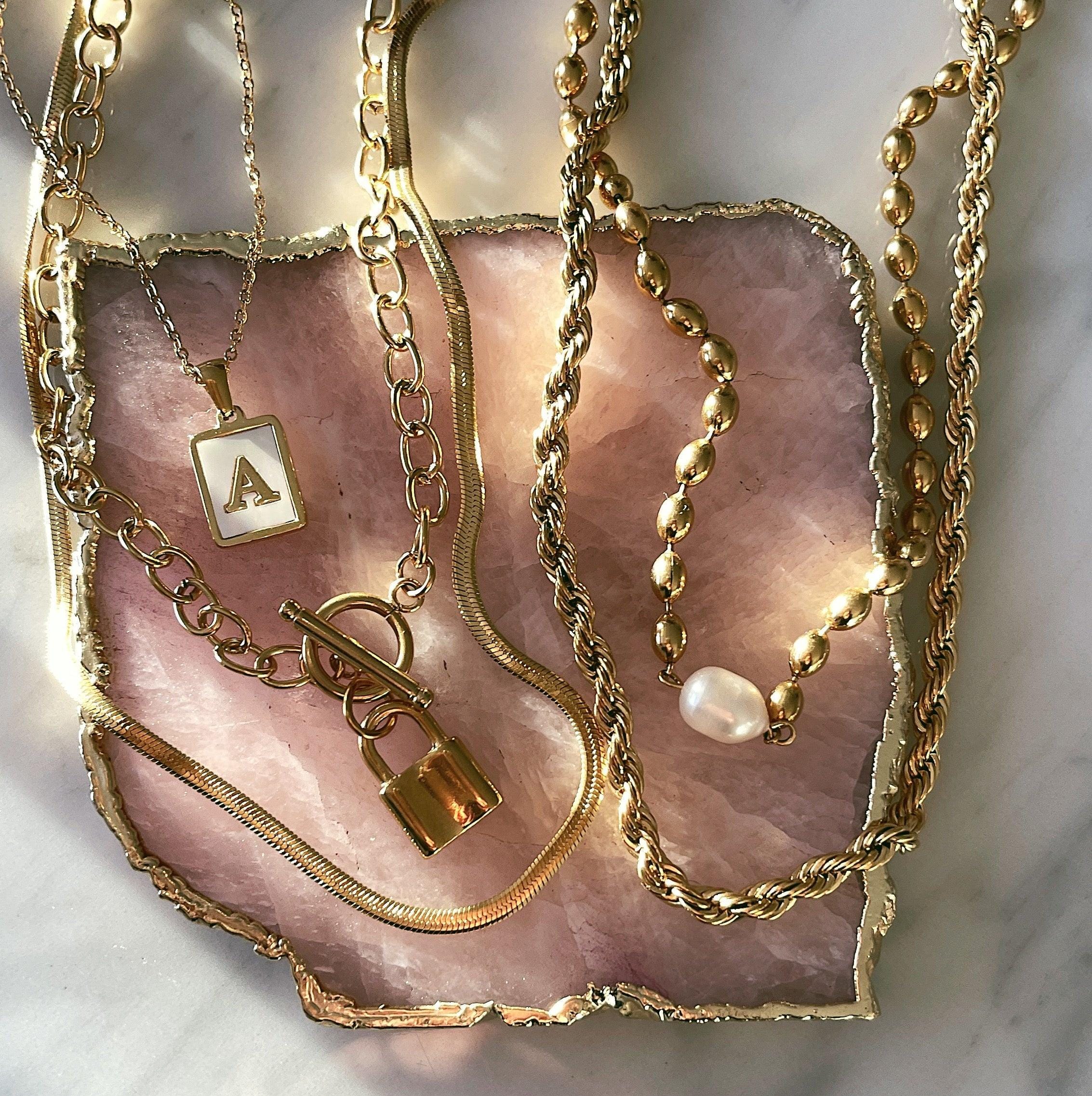 Olivia Pearl Necklace - Image 3