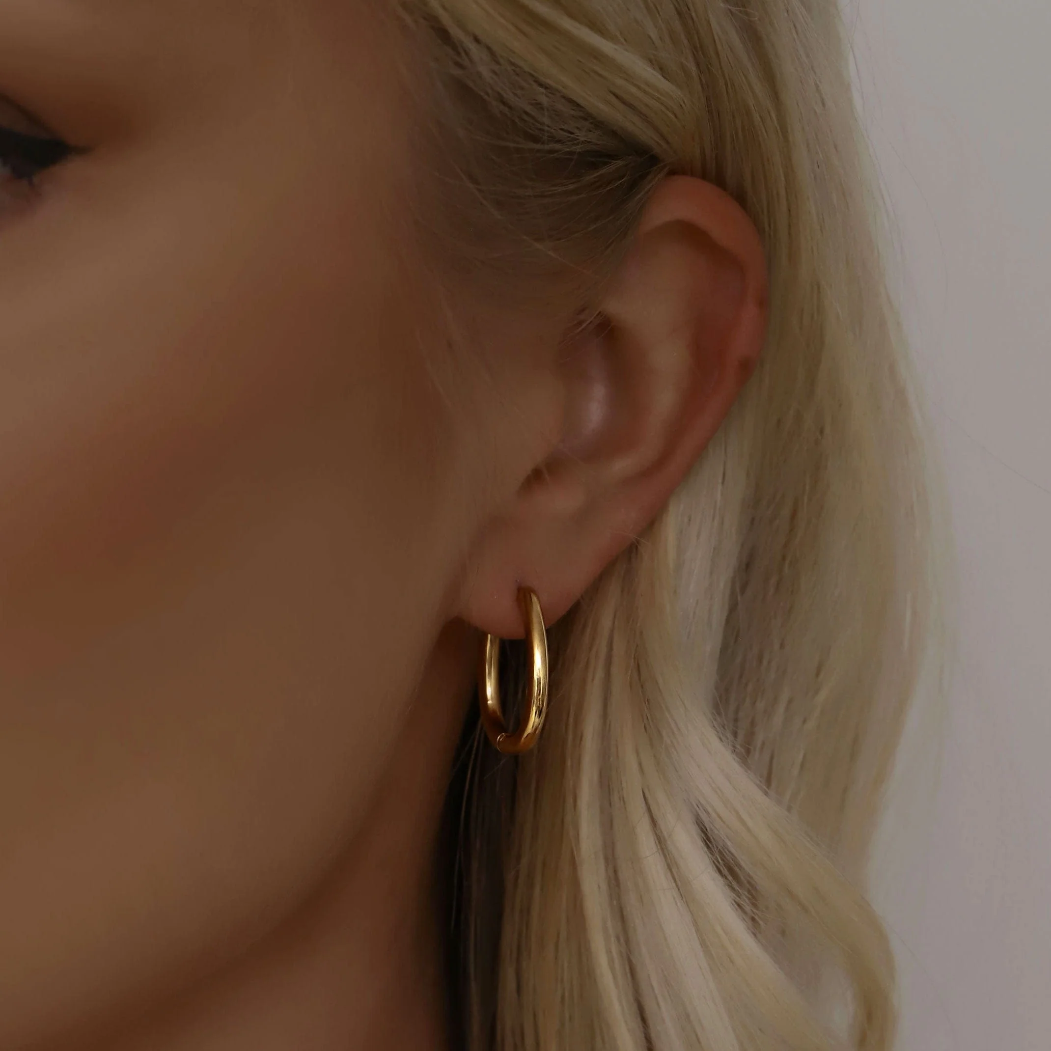 Orlando Hoop Earrings - Image 2