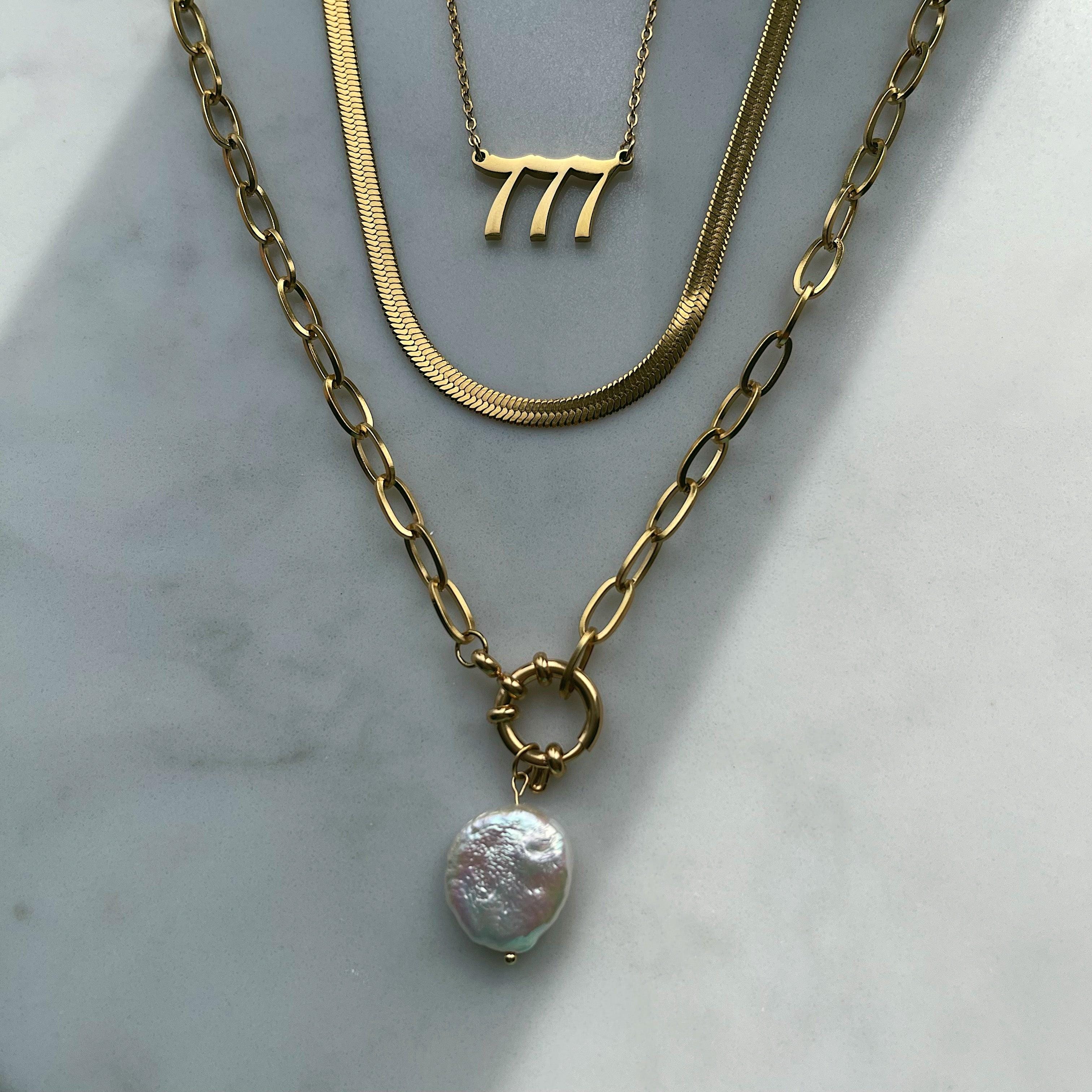 Sicily Pearl Necklace - Image 9