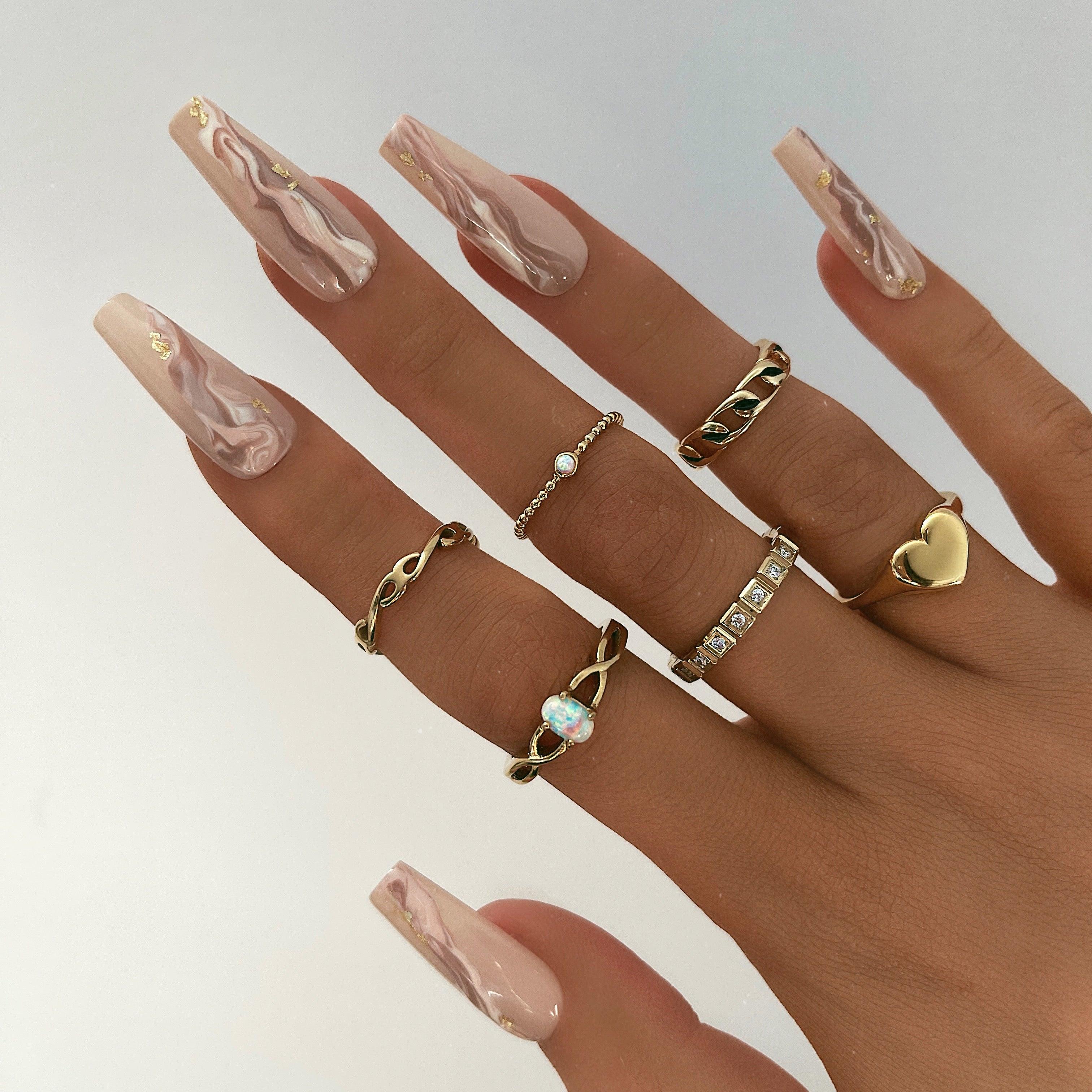 Te Amo Signet Ring - Image 9