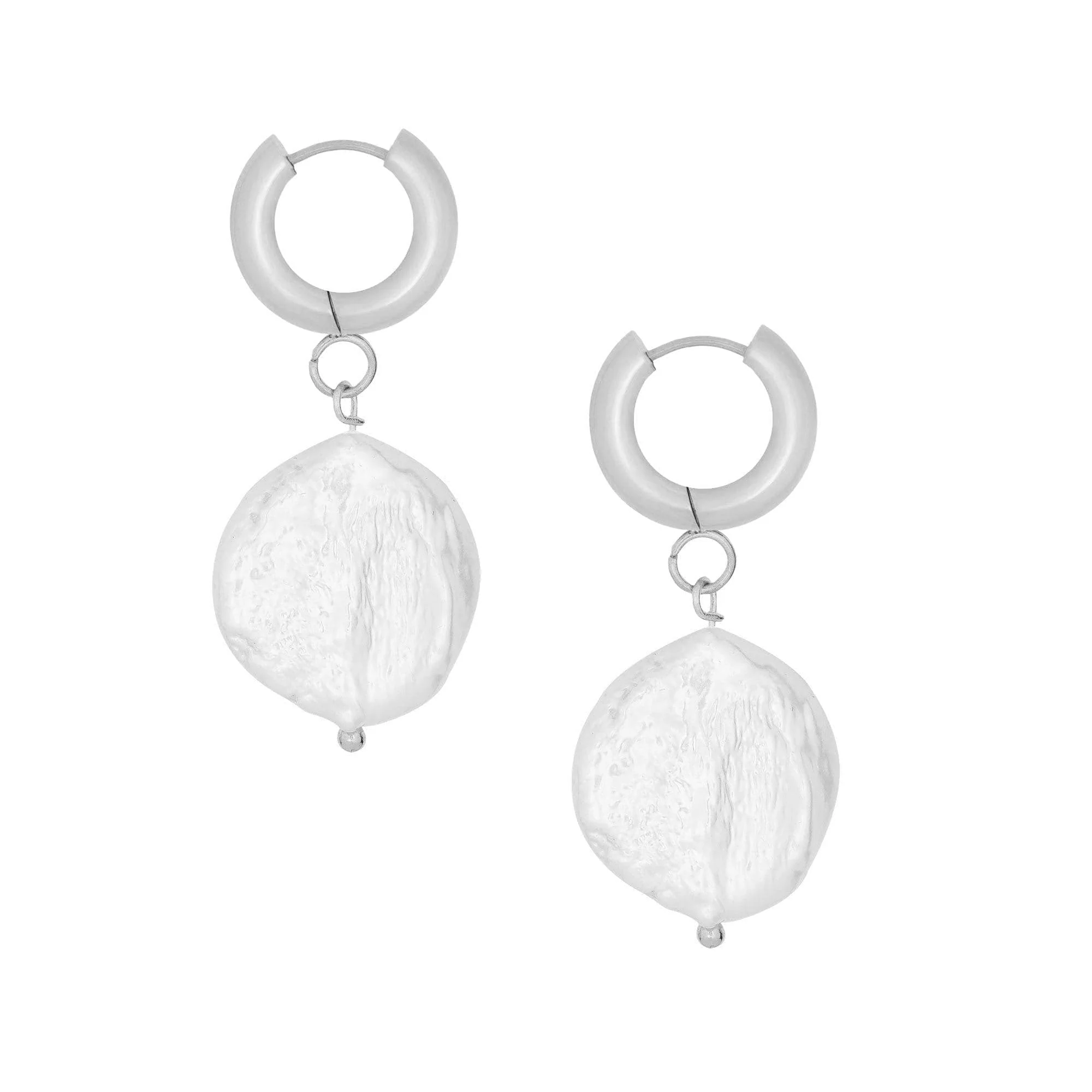Tulum Pearl Hoop Earrings - Image 12